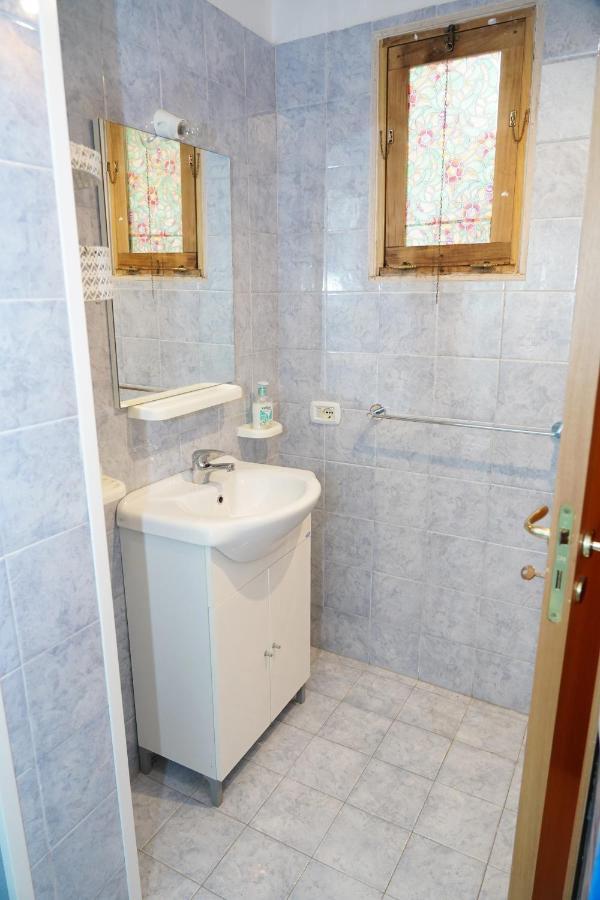 B&B La Strea Порто Чезарео Екстериор снимка