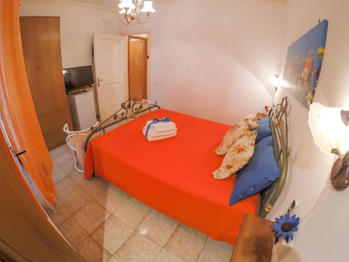 B&B La Strea Порто Чезарео Екстериор снимка